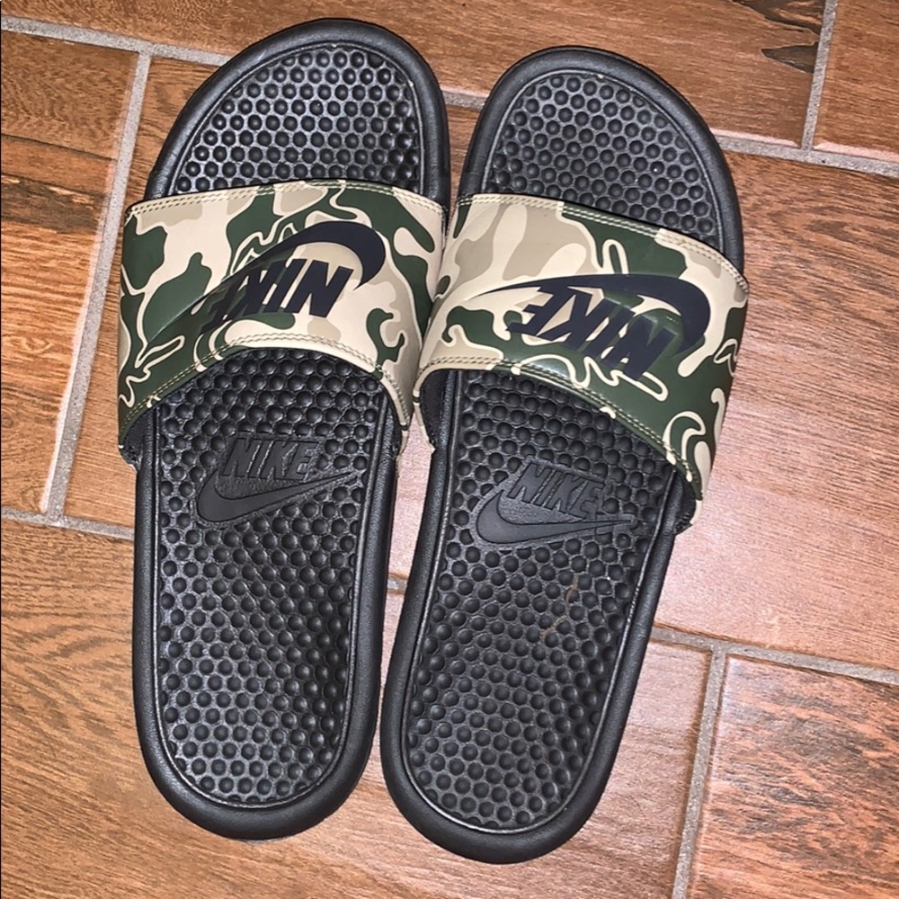 Men Nike Slippers
